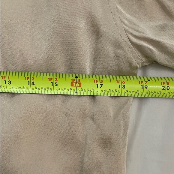 Blank NYC Cream Floral Embroidered Satin Bomber Jacket Womens Size XS - Picture 7 of 15